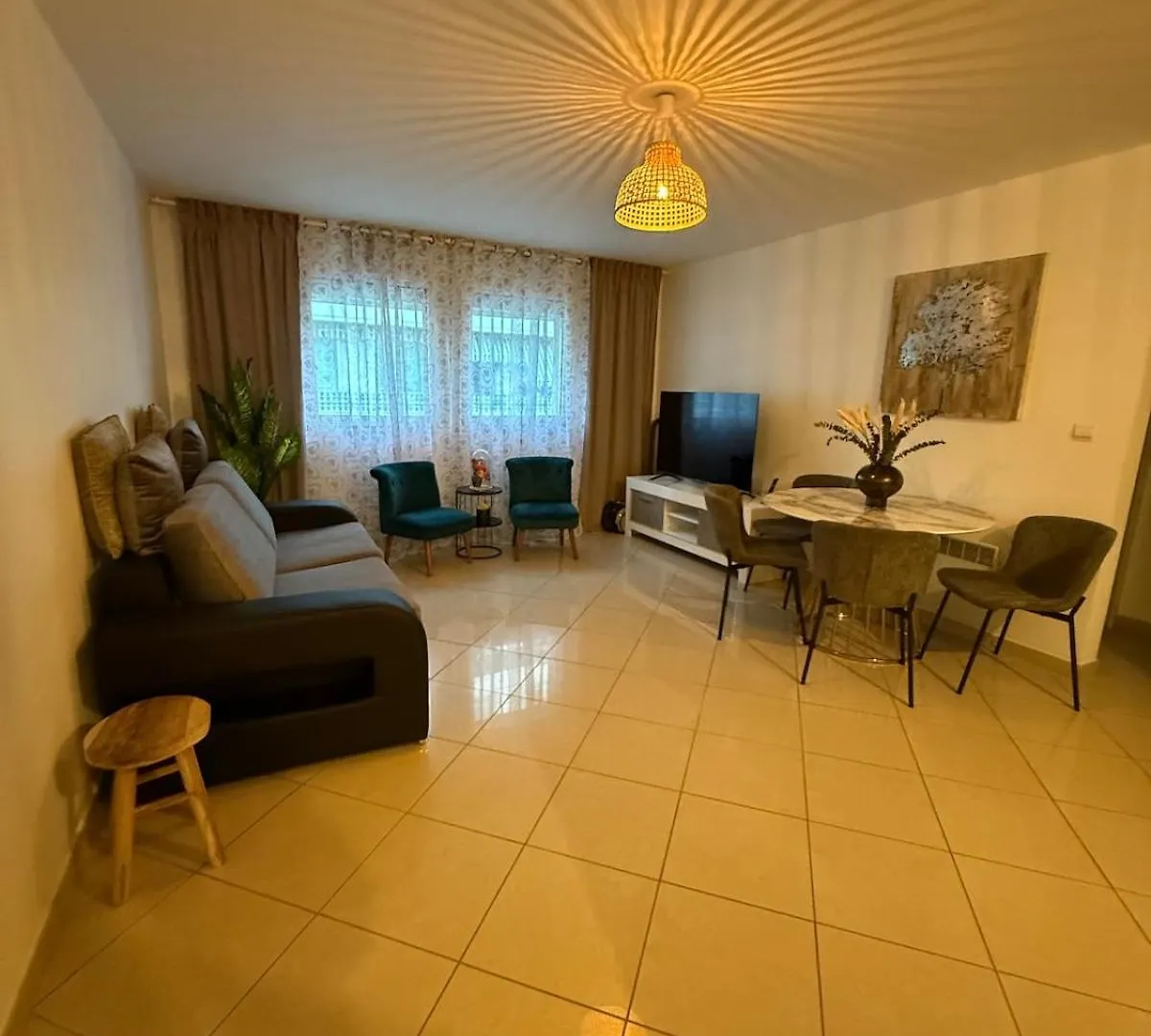 Proche De Centre-Ville A 5 Minutes De La Mer A Pied Nice Apartment